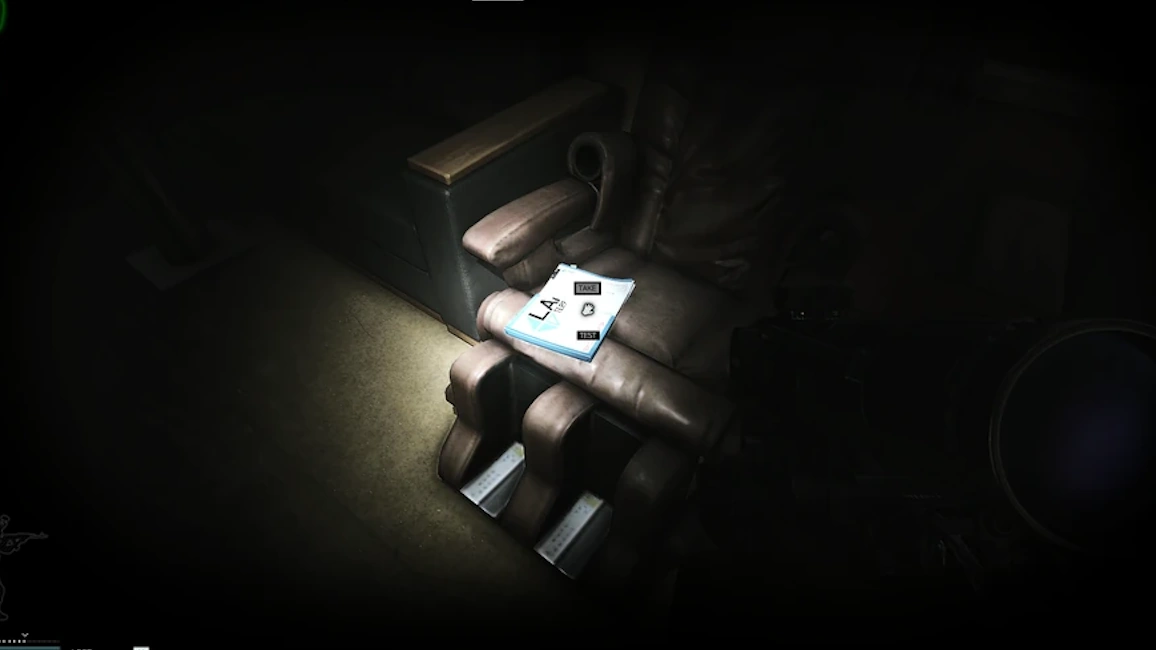 Canteen Armchair document spawn screenshot on Icebreaker