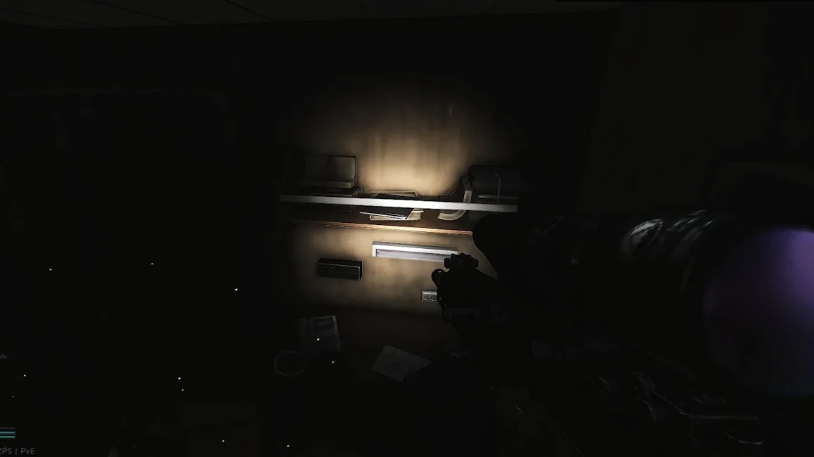 Crew Quarters Shelf document spawn screenshot on Icebreaker
