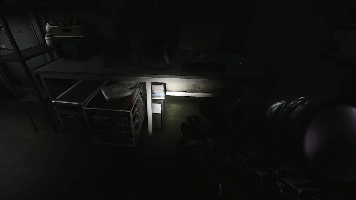 Drone Room PC document spawn screenshot on Icebreaker