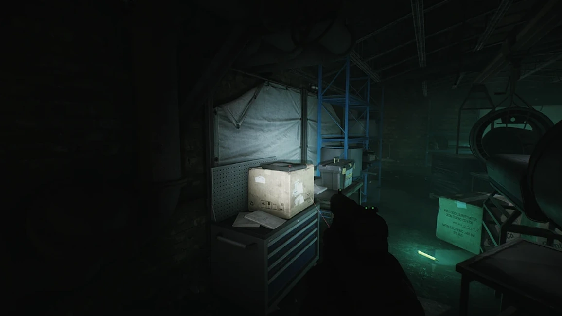 Assembly Room Box document spawn screenshot on The Labyrinth