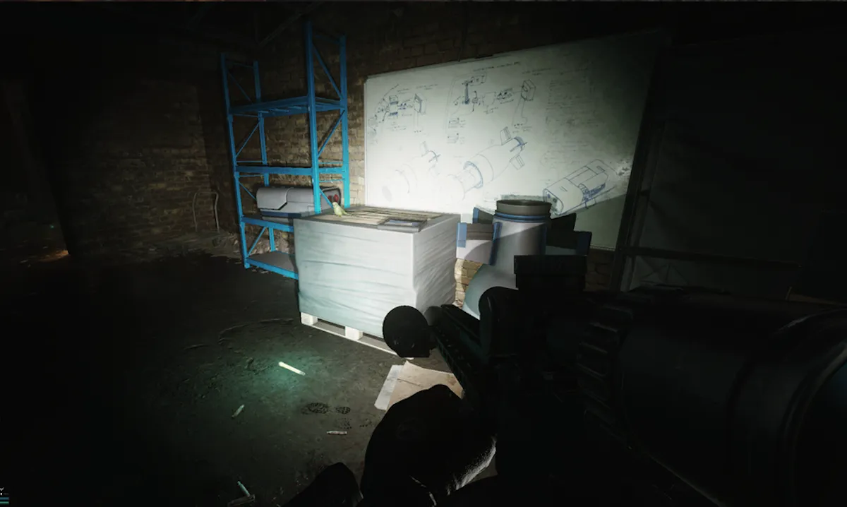 Assembly Room Crate document spawn screenshot on The Labyrinth