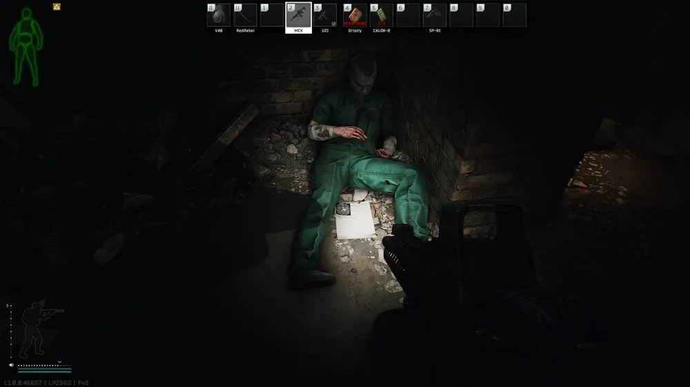 Dead worker document spawn screenshot on The Labyrinth