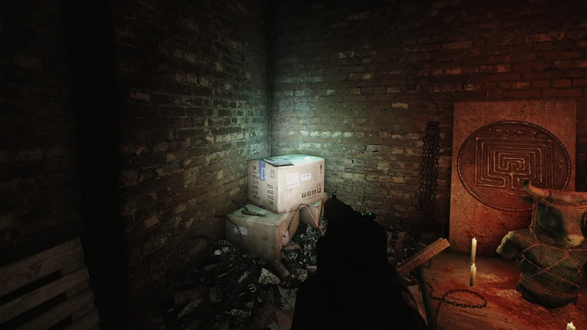 Shrine Boxes document spawn screenshot on The Labyrinth