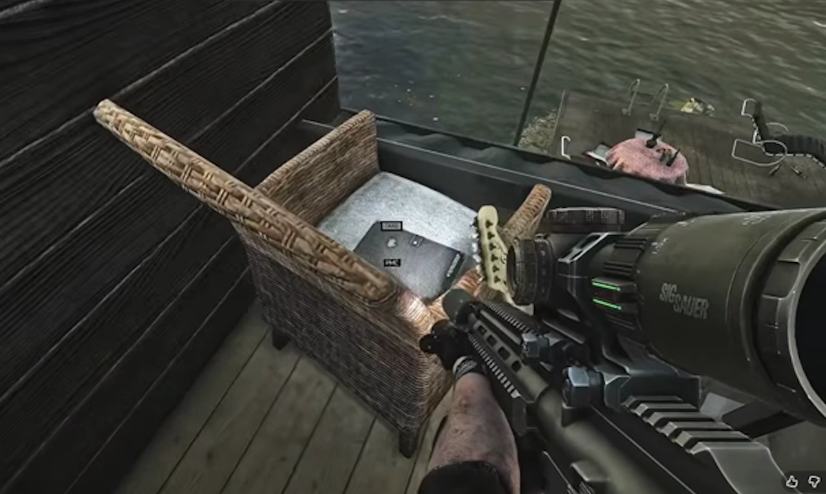 Northern Seahouse Balcony document spawn screenshot on Lighthouse